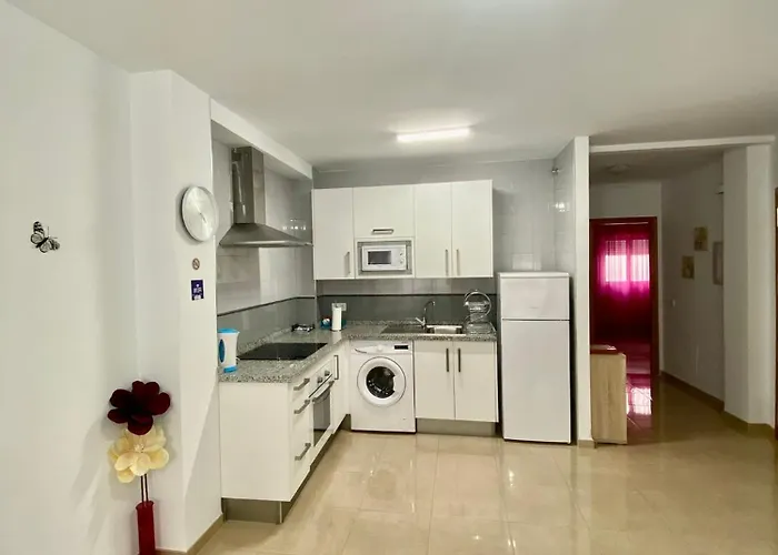 “smile Nerja” Chic With Wifi, 4 Guests * Nerja