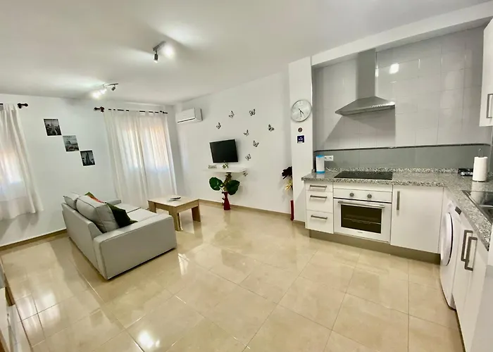 “smile Nerja” Chic With Wifi, 4 Guests *