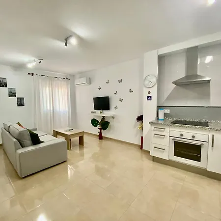 Apartmán “smile Nerja” Chic With Wifi, 4 Guests *
