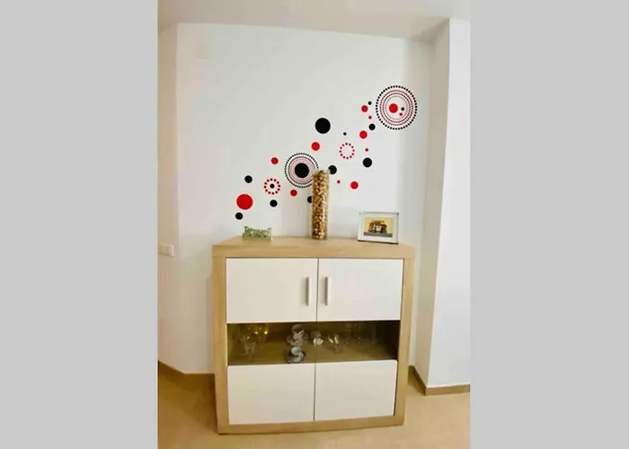 “smile Nerja” Chic With Wifi, 4 Guests Apartment *