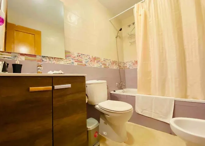 “smile Nerja” Chic With Wifi, 4 Guests