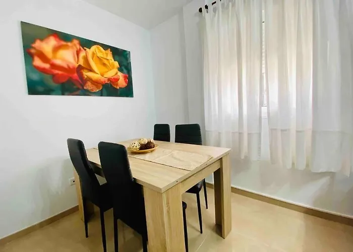 Apartment “smile Nerja” Chic With Wifi, 4 Guests *