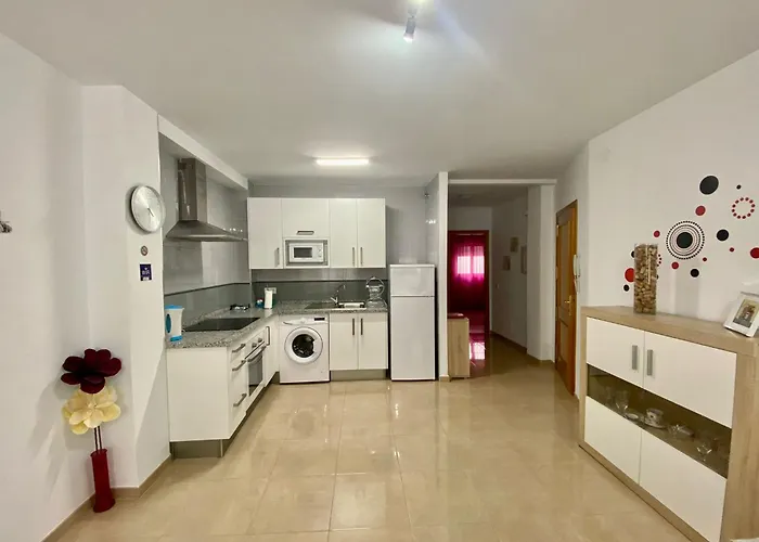 Appartement “smile Nerja” Chic With Wifi, 4 Guests Nerja