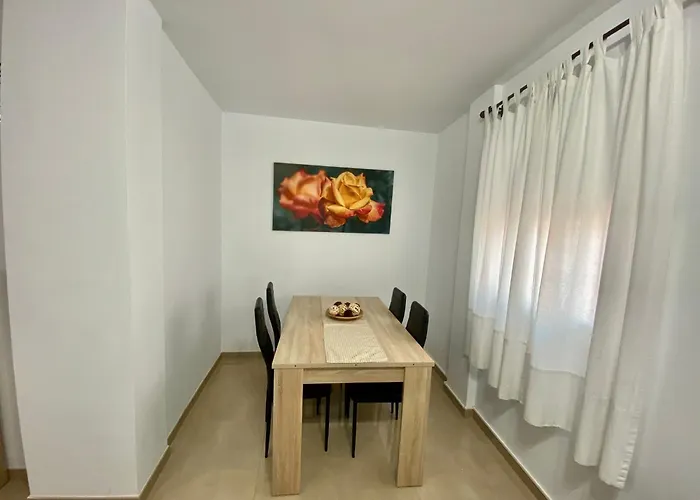 “smile Nerja” Chic With Wifi, 4 Guests