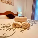 “smile Nerja” Chic With Wifi, 4 Guests *